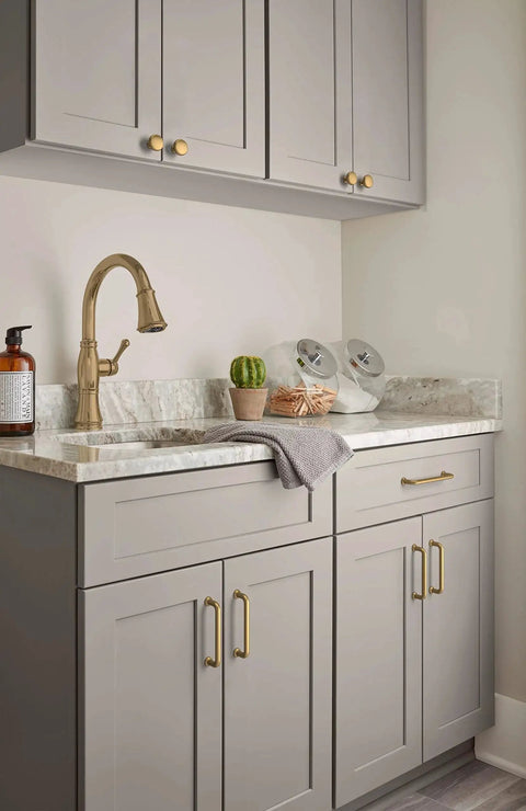 Modern kitchen with Champagne Bronze Cabinet Pull Five And Nine Sixteenth Inch Overall Length And Five And One Sixteenth Inch Center To Center Mounting