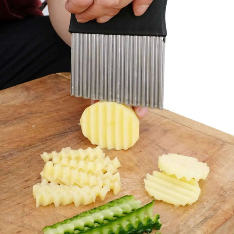 Person using Crinkle Cutter Wavy Slicer For Fries And Veggies HTBMALL 430 Stainless Steel Knife With ABS Safe Handle to cut potato