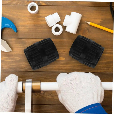 Portable Tubing Reamer Tools Inner Outer Deburring Beveling For Copper Pipes With Quick Edge Removal on a wooden table