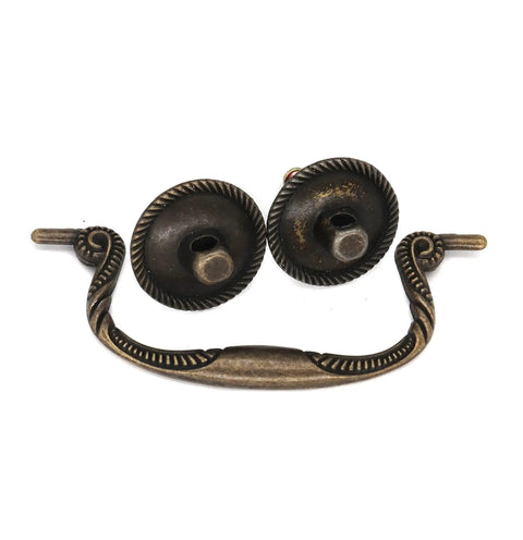 Antique Vintage 3.5 Inch Cabinet Drawer Pulls Set In Zinc Alloy 2 Pack with two handles, visible antique finish, and supports.