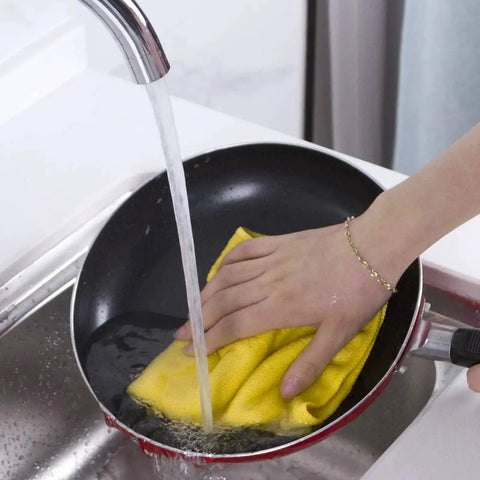 Ultra Soft Microfiber Cleaning Cloths 5 Pack 11.8 By 11.8 Inches Highly Absorbent Reusable Rags used on a frying pan