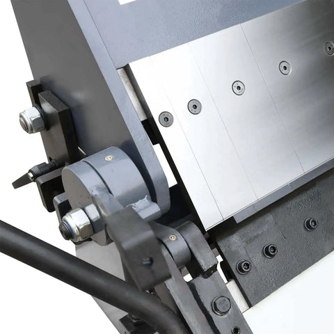 Close-up of Ultra 24 Inch Box And Pan Brake with 3 segment movable fingers for complex sheet metal bends in 16 gauge mild steel.