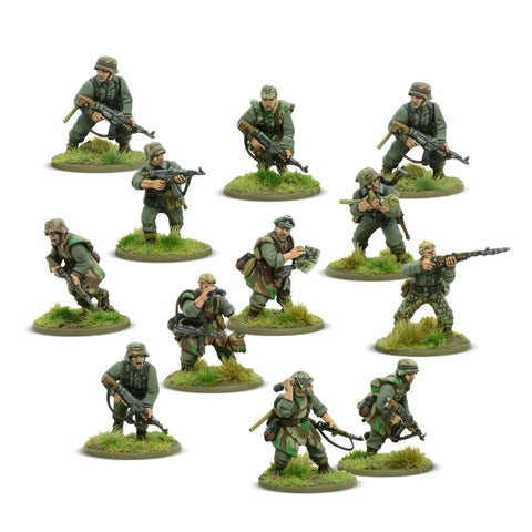 German Grenadiers 28mm plastic miniatures for Bolt Action WWII tabletop wargaming game ready with weapon options on display