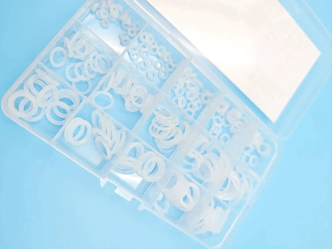 225 Piece Silicone O Ring Kit With 15 Metric Sizes And Transparent Storage Box VMQ Sealing Gasket Set displayed open