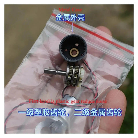 16mm Planetary Reduction Gearbox For DC Motors Electronic Starter 5V To 12V 6V 36 RPM in metal case held in hand