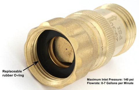 Brass water pressure regulator with replaceable rubber O-ring, 3/4 in hose thread, 140 psi max inlet