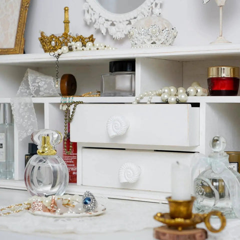 Dresser with Six Pack Resin Beach Conch Cabinet Knobs In Antique White Finish, 3D Shell Pull Handles, Coastal Ocean Decor