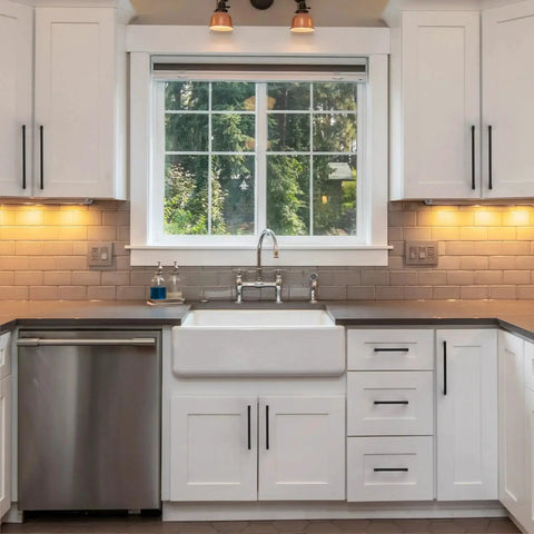 Modern kitchen with 10 Pack 5 Inch Matte Black Cabinet Pulls Zinc Alloy Kitchen Cabinet Handles on white cabinets.
