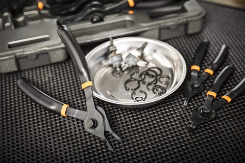 12 Piece Snap Ring Pliers Set With Straight, 45 Degree And 90 Degree Jaws For Deep Access And Clear Line Of Sight in case