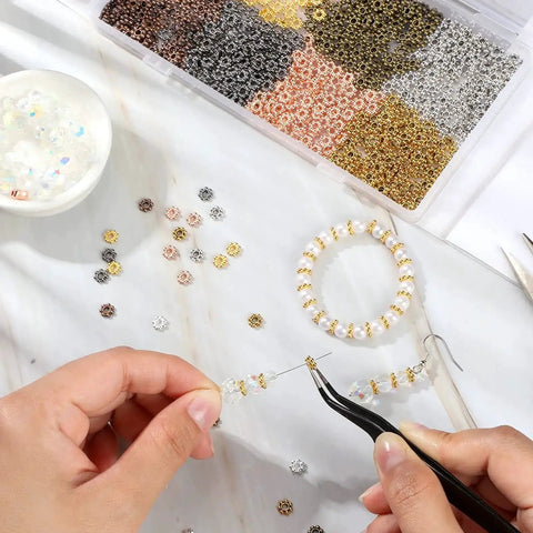 800 Pcs 6mm Flower Spacer Beads Multicolor Daisy Flower Metal Alloy Spacers for bracelet necklace and earring jewelry making kit
