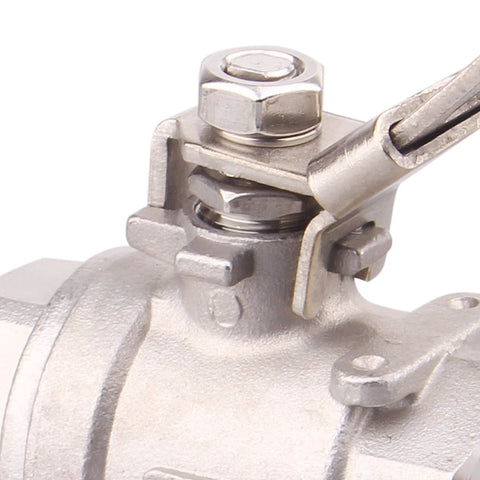 Ball valve, stainless steel 304 with locking device; top view shows hex nut and clamp, 3/4 in NPT