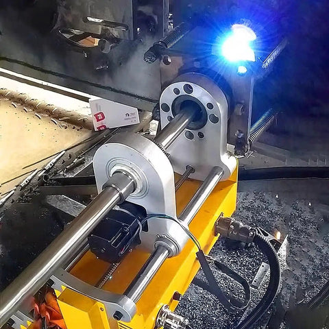 Onsite Portable Line Boring And Welder Machine That Is A Real Workhorse With Auto Rotary Inner Boring, 2.16 To 8.66 Inch Bore, close-up