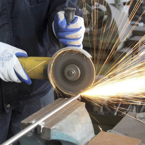 Worker using 5 Inch Heavy Duty Metal Cutting Wheel For Stainless Steel And Iron, 50 Pack, Angle Grinder Compatible Cut Off Discs C13081042