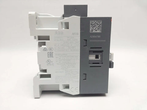Side view of single magnetic contactor AF09-30-10-13 equivalent, IEC 3-pole control relay, 120 VAC coil, DIN mount ready.