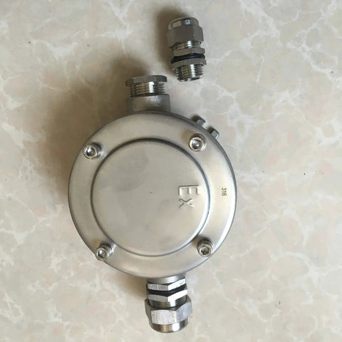 Explosion Proof Junction Box IIB IIC Stainless Steel 316 with M20 1.5 NPT Thread for hazardous areas, top view