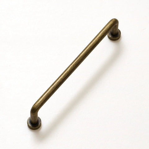10 Pack 5 Inch Center To Center Antique Brass Kitchen Cabinet Pulls Classic Vintage Retro Hardware Drawer Handle For Cabinets Cupboards Dressers Wardrobes Includes 1 Inch And 1.77 Inch Breakaway Screws For Quick Installation, close-up view