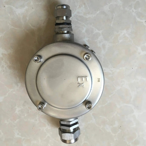 Explosion Proof Junction Box IIB IIC Stainless Steel 316 shown from top view with M20 1.5 In NPT Thread for hazardous areas