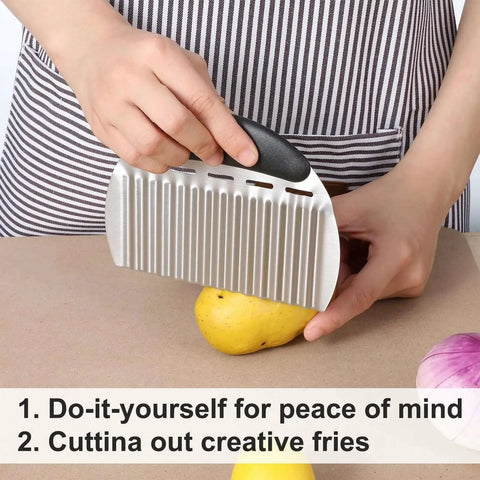 Person using Crinkle Cutter Wave Slicer Set For Potatoes And Vegetables YBEATY 2 Pack Heavy Duty Stainless Steel With Comfortable Handles on potato