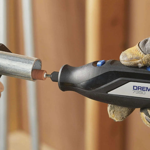 Go To 160 Piece Rotary Tool Accessory Kit With EZ Lock Technology for cutting metal pipe with Dremel tool.