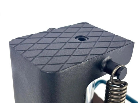 Close-up of the Heavy Duty Toe Jack Hydraulic Floor Lift For Containers And Machinery, 5 To 10 Ton Capacity, Ultra Low 0.875 Inch Clearance