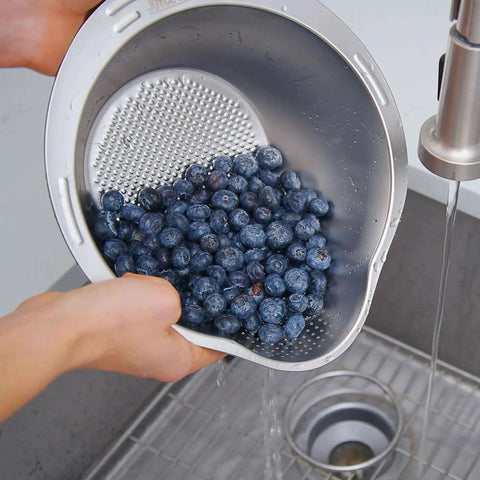 Stainless Steel Rice Washer Strainer Bowl With Agitator Bumps For Quick No Fuss Rinsing, Rust Resistant Colander washing blueberries