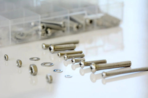 Stainless Steel Nut Bolt And Washer Assortment Kit 224 Piece With Cross Recessed Round Head Screws Flat Gaskets visible in open case