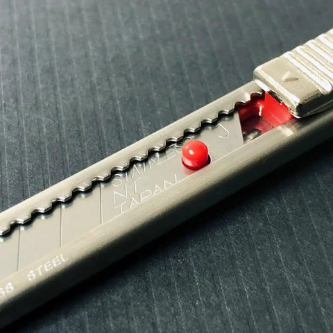 Auto Lock Stainless Steel Utility Knife With 9mm Blade Built In Snapper Pocket Clip Ambidextrous Tool For Pros And DIYers Rust Resistant