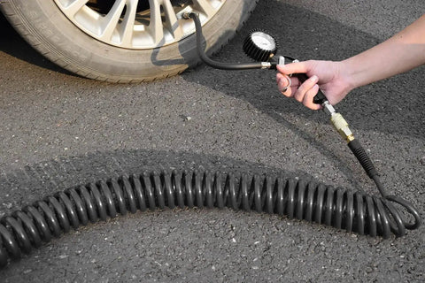 Durable Polyurethane Recoil Air Hose 1/4 Inch Inner Diameter 25 Foot Long used for inflating car tire