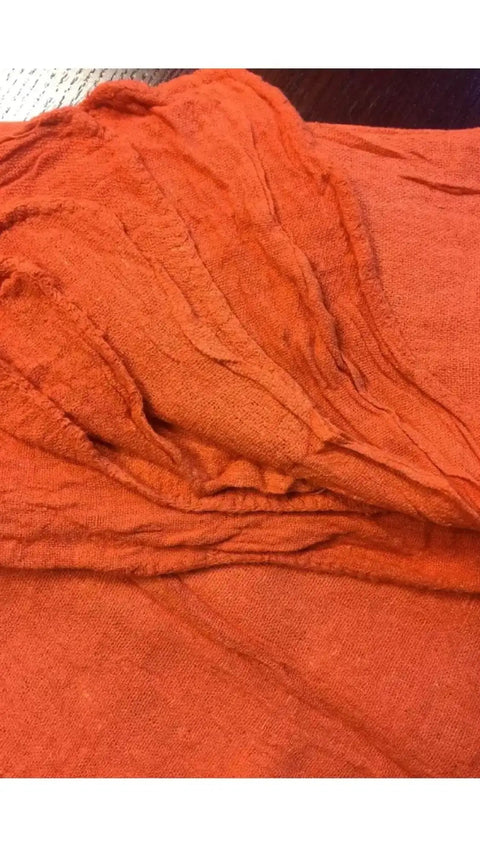 Pile of Orange 2500 Count Shop Towels Rags Industrial Grade 13x14 Heavy Duty Cotton For Mechanics Auto Shops And Workshops