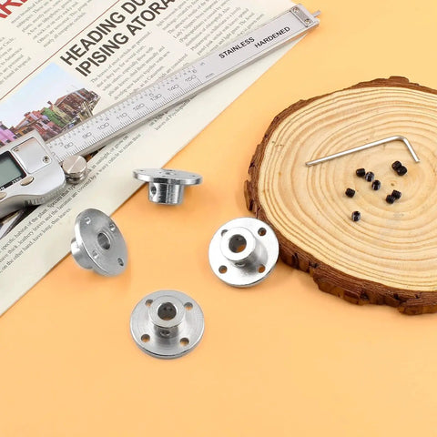 Four pack 8mm flange shaft couplings with 16mm body and 8mm bore, shown with M4 screws and hex wrench on a table.