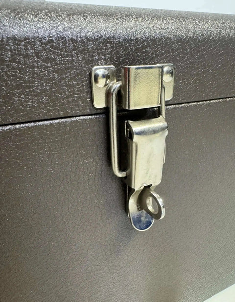 Close-up of padlockable clasp on 32-Inch Industrial Steel Toolbox With Brown Wrinkle Powder Coat, Padlockable Security, Steel Tool Tray Included, Built-To-Last, Heavy-Duty 0.8mm Steel Construction For Home Shop Or Garage Use BW00200320