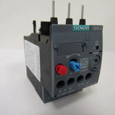 Pro Grade Thermal Overload Relay 7 To 10 Amp Current Dependent Protection For Motors UL Listed CSA Certified front angle