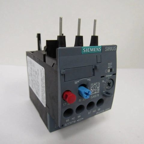 Thermal Overload Relay 3RU2126-4BB0 For Motor Protection, front view showing adjustment dials, compatible with contactors.