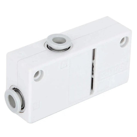 Venturi Vacuum Generator Pneumatic System Set Of 6 AZH10BS-06-06 For Industrial Use, white compact unit with connectors visible