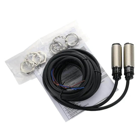 Heavy Duty 12-24VDC Metal Photoelectric Switch With 20M Through Beam Photo Sensor NPN Light On Output, cables and components visible