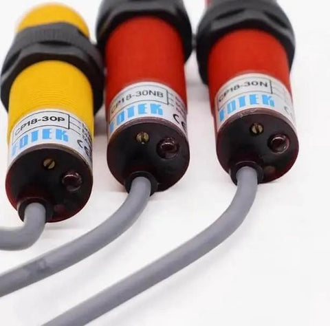 Close-up of New CP18-30N NPN NO Proximity Sensor, CP18-30NB NPN NC, CP18-30P PNP NO Photoelectric Switch for Automation