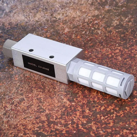 Quieter Pneumatic Ejector With Silencer Venturi Vacuum Generator For 6 Bar Systems, compact industrial tool on surface