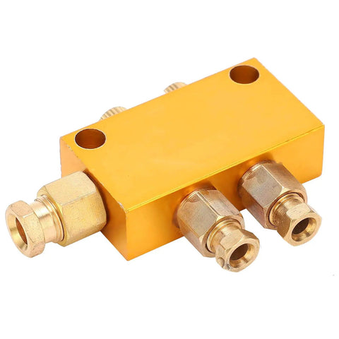 1 In 2 Out Adjustable Brass Oil Distributor For CNC Machining Centers And Production Lines, front view of brass unit with fittings.