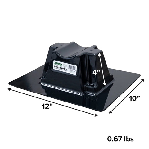 Black saddle rooftop pipe support with flat base plate; 4 in height, fits up to 3.5 in pipes.