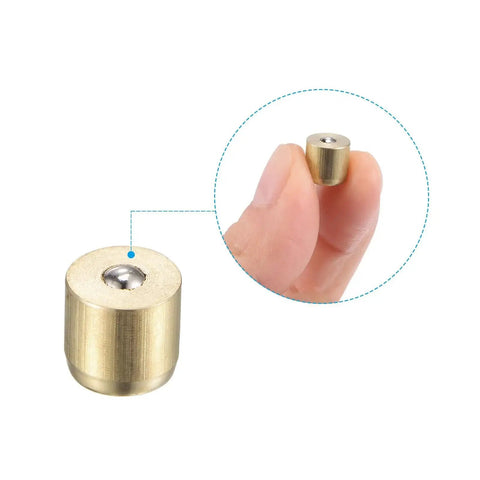 Durable Brass Oil Cup For Continuous Drip Lubrication 8x8mm Ball Oiler detail shown held by fingers
