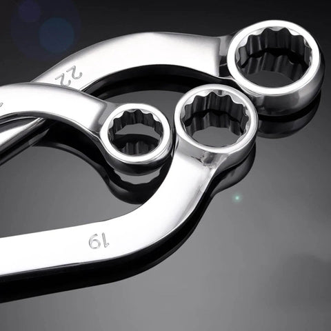 Close-up of Beefy 12-Point Box End Wrench Set With Chrome-Vanadium Steel Socket Spanners, showing dual sizes 22 and 19.
