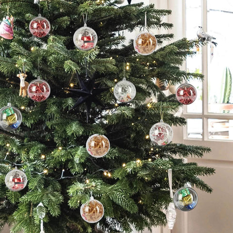 Christmas tree decorated with 12 Pack Clear Plastic Fillable Ornament Ball 3.15''/80mm for Christmas,Holiday, Wedding,Party,Home Decor