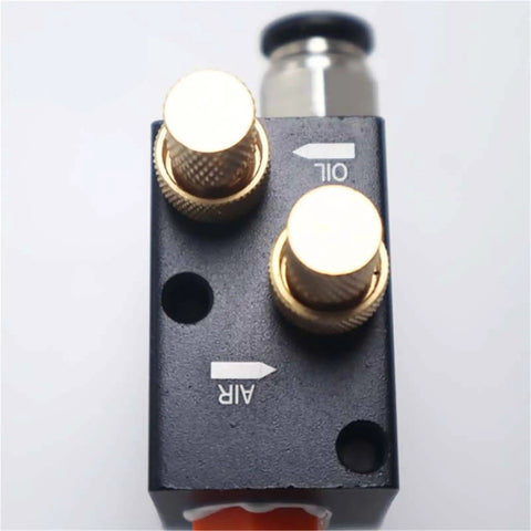 CNC Coolant Mist System For Lathe Milling Drill Tools Lubrication Spray Unit, top view of adjustment knobs for oil and air flow