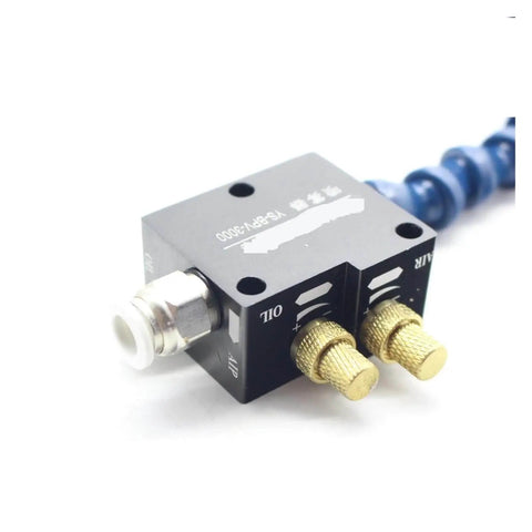 Adjustable nozzle of Versatile CNC Cooling Sprayer For Milling Lathe And Drilling Tools With Lubrication Spray Unit and green hoses