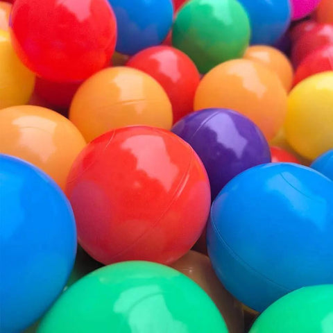 Close-up of colorful ball pit balls 100pcs for kids, BPA & phthalate free, crush proof and non-toxic plastic balls with reusable net bag.