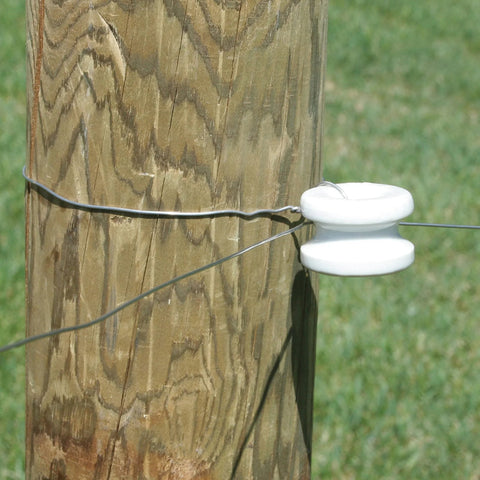 Zareba WP6 corner post ceramic insulator on wooden post with wire