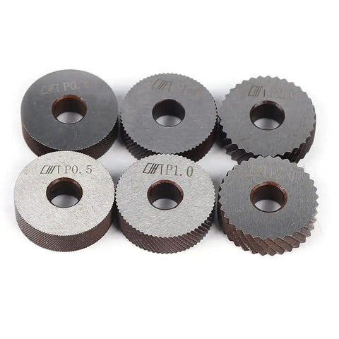 Six replaceable wheels for Dual Wheel Knurling Tool Set For Lathe Machines And Metalworking 6 Piece Linear Knurl Kit.