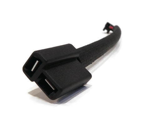 Close-up of wire harness included in Electric PTO Clutch for Husqvarna 532145028, 532160889, 532167162, 539120756