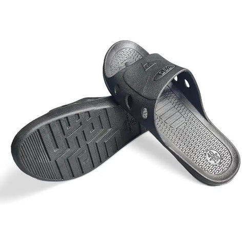 Black ESD Anti Static Slippers For Cleanrooms And Electronics with slip-resistant soles, showing breathable SPU material, size 46 Duoduotong.