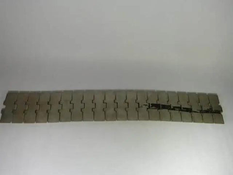 Flat Top Metal Conveyor Chain For Industrial Belts, 30 Inch Length, 20 Links, Rexnord SS815, Used And In Good Condition